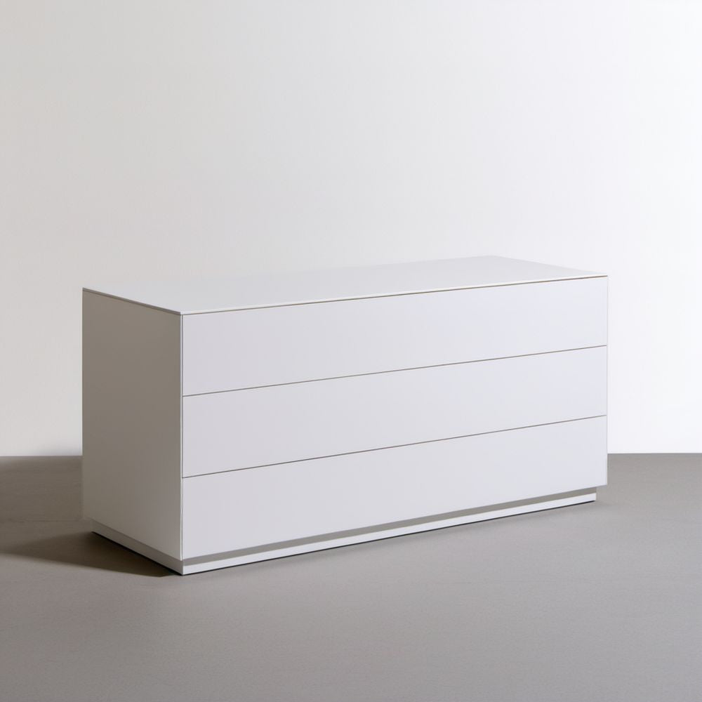 Biała komoda z 3 szufladami z płyty wiórowej laminowanej, 120 x 45 x 75 cm
