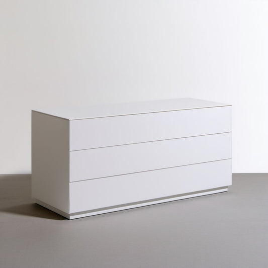Biała komoda z 3 szufladami z płyty wiórowej laminowanej, 120 x 45 x 75 cm
